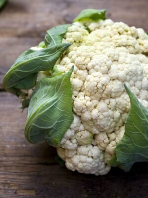 organski karfiol uvoz 1 komad oko 700g